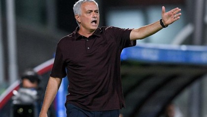  穆里尼奥再批意甲赛程，罗马遭遇伤病潮危机  