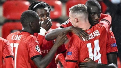  法甲老牌劲旅破产重组引震荡  